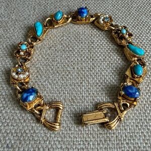 Vintage LJM Laurentian JEWELRY MFG Blue Charm Link Bracelet